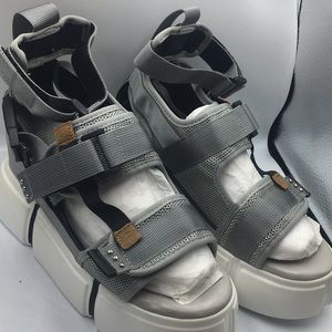 Retro Platform Women’s Gladiator Sandals